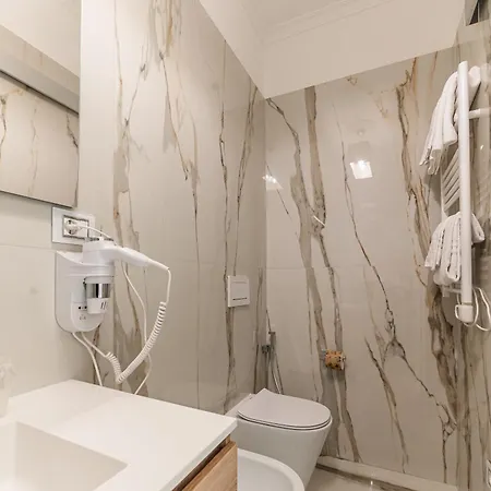 New - Elegant, Modern With Terrace Apartamento