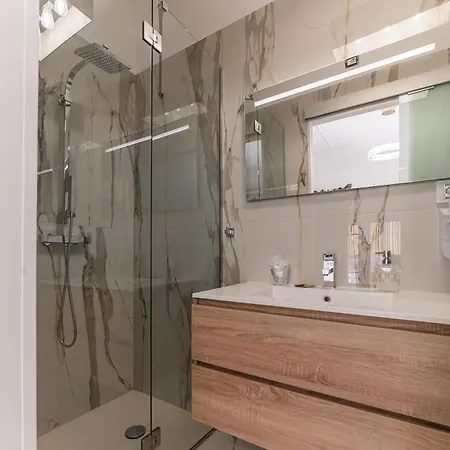 Apartmán New - Elegant, Modern With Terrace Řím