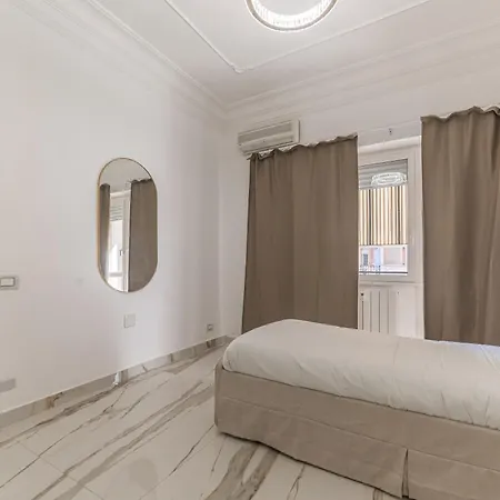 Апартаменты New - Elegant, Modern With Terrace