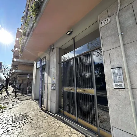 New - Elegant, Modern With Terrace * Рим